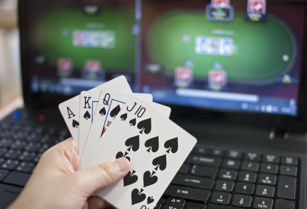 Navigasi mobile untuk pengguna dewasa Indonesia